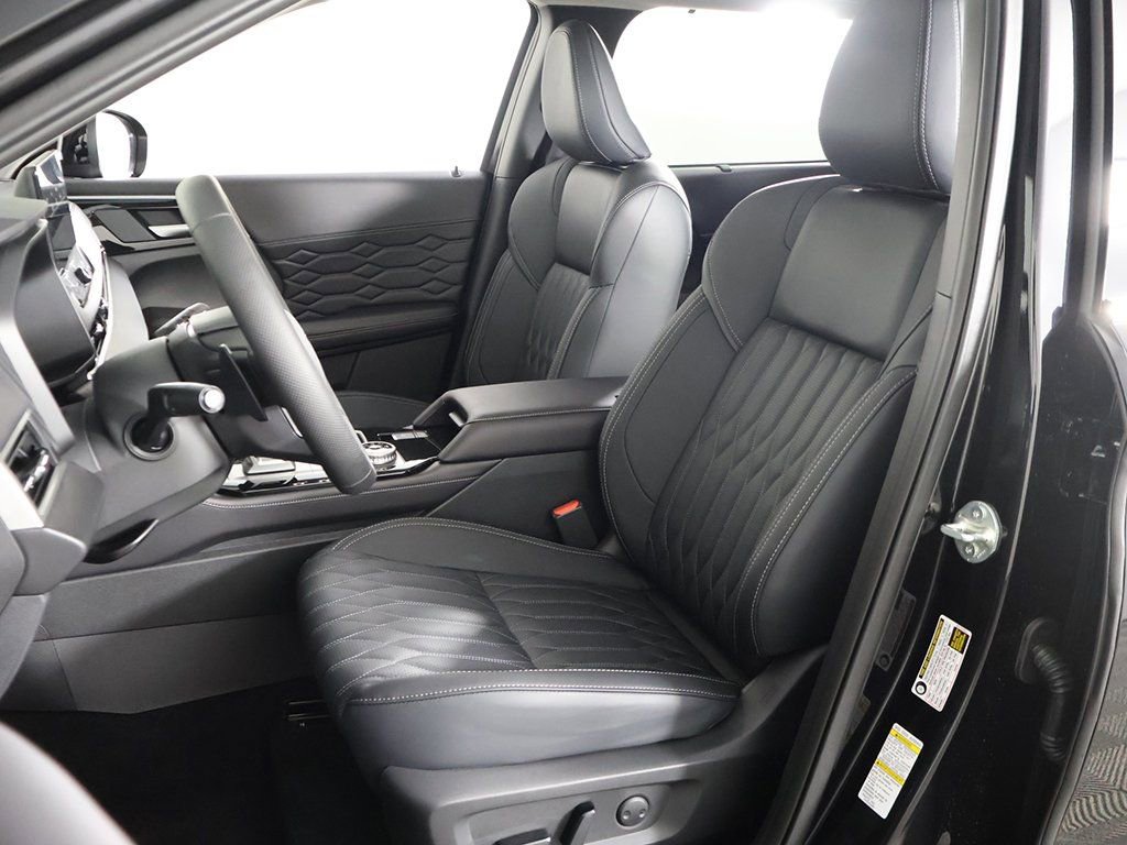 New 2025 Mitsubishi Outlander SEL AWD/4WD image 33