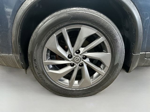 Used 2016 Nissan Rogue SL w/ SL Premium Package image 33