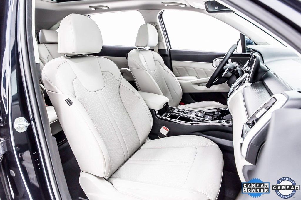 Used 2022 Kia Sorento SX Prestige w/ Panoramic Sunroof Package image 32