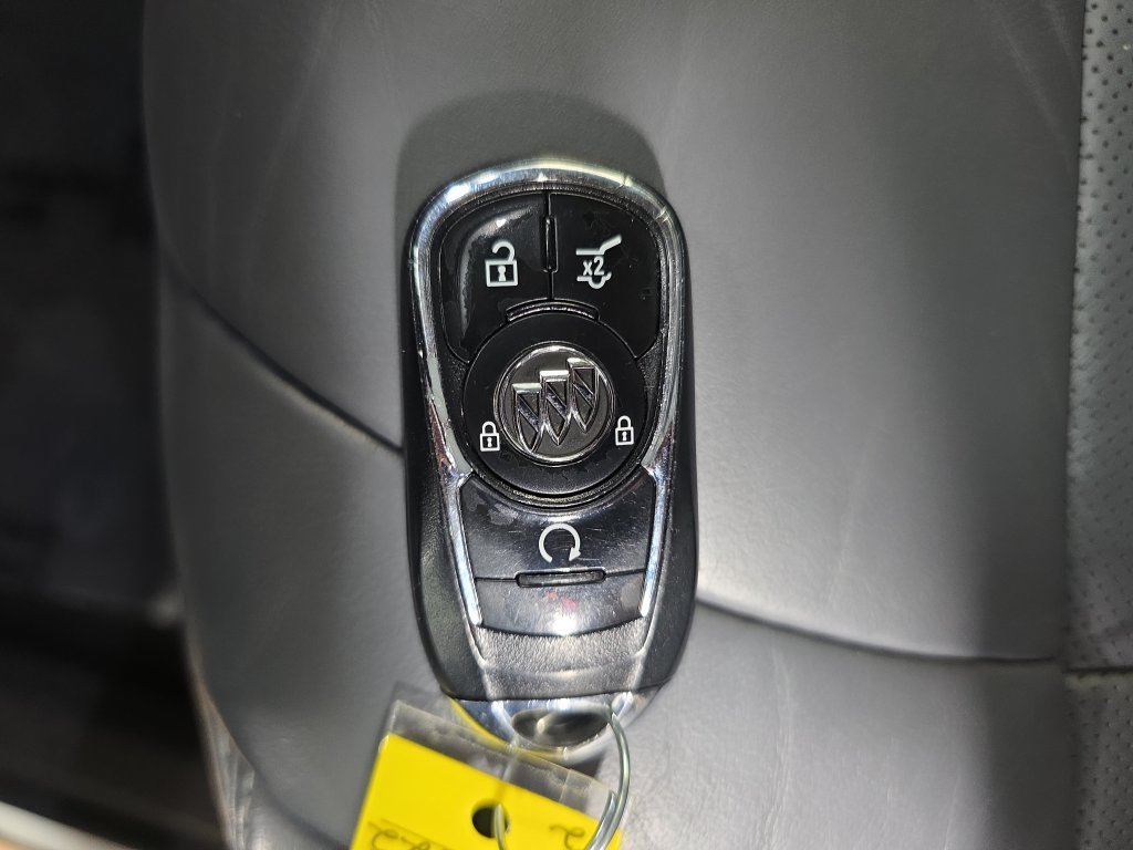 Used 2018 Buick Enclave Essence w/ Trailering Package FWD image 41