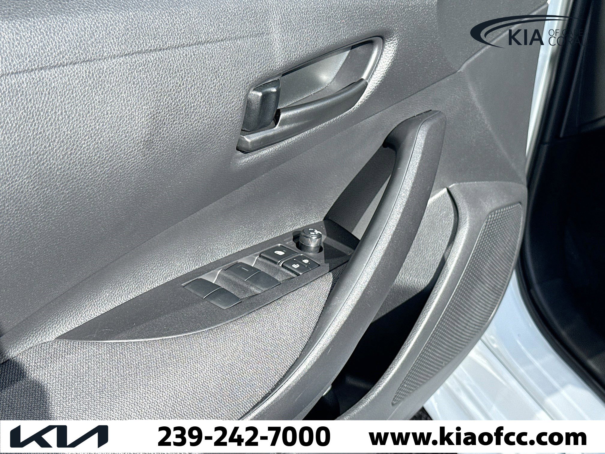 Used 2026 Toyota Corolla LE image 21