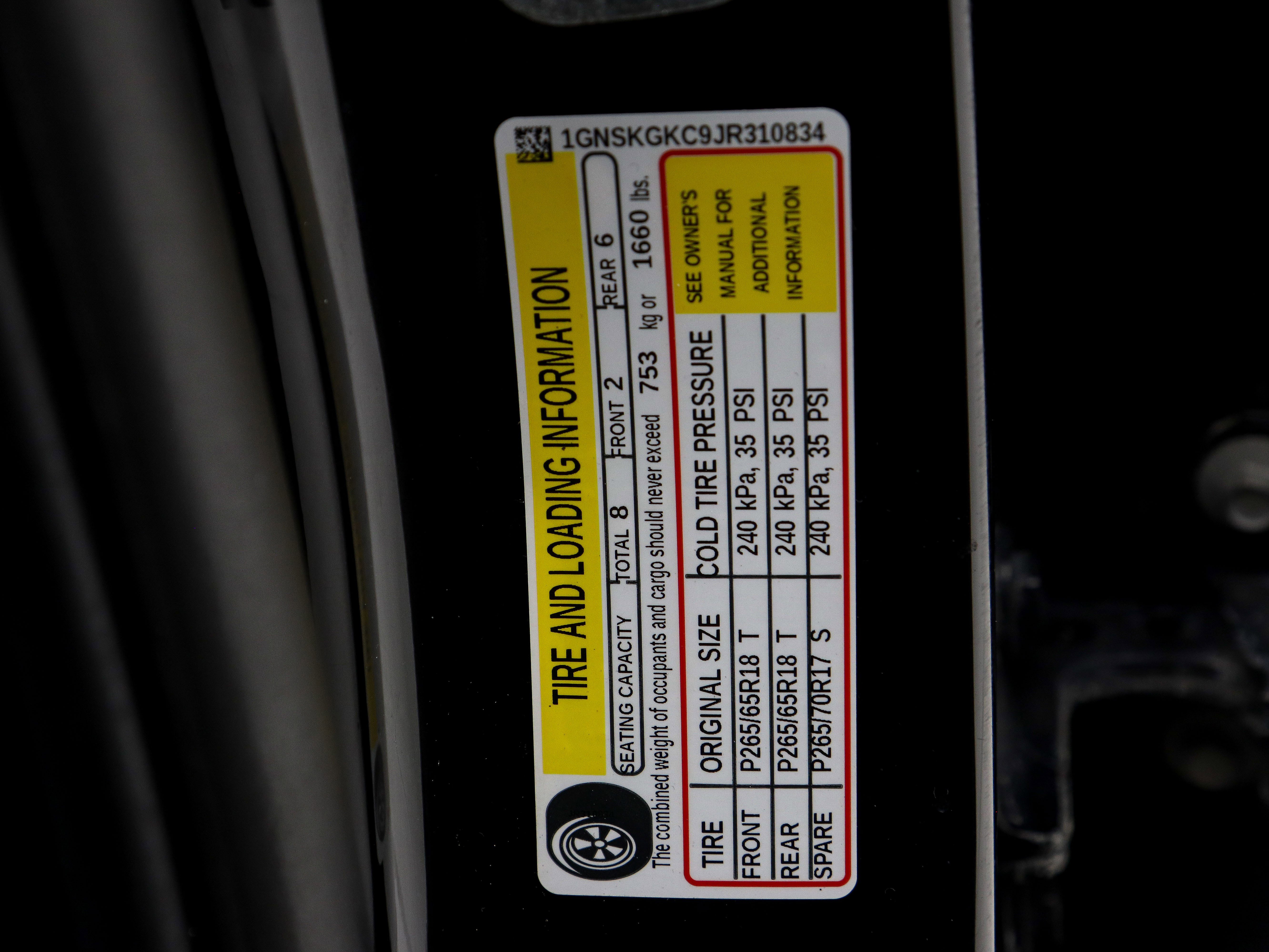 Used 2018 Chevrolet Suburban LS w/ Skid Plate Package image 36