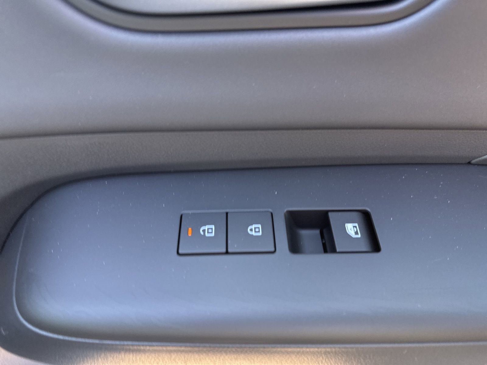 New 2026 Hyundai Kona SEL Premium image 40