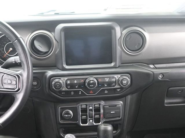 Used 2023 Jeep Gladiator Willys image 25