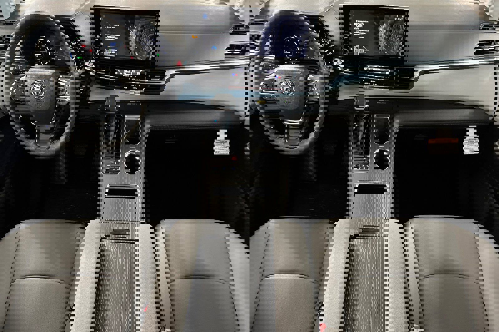 New 2026 Toyota Sienna XLE image 15