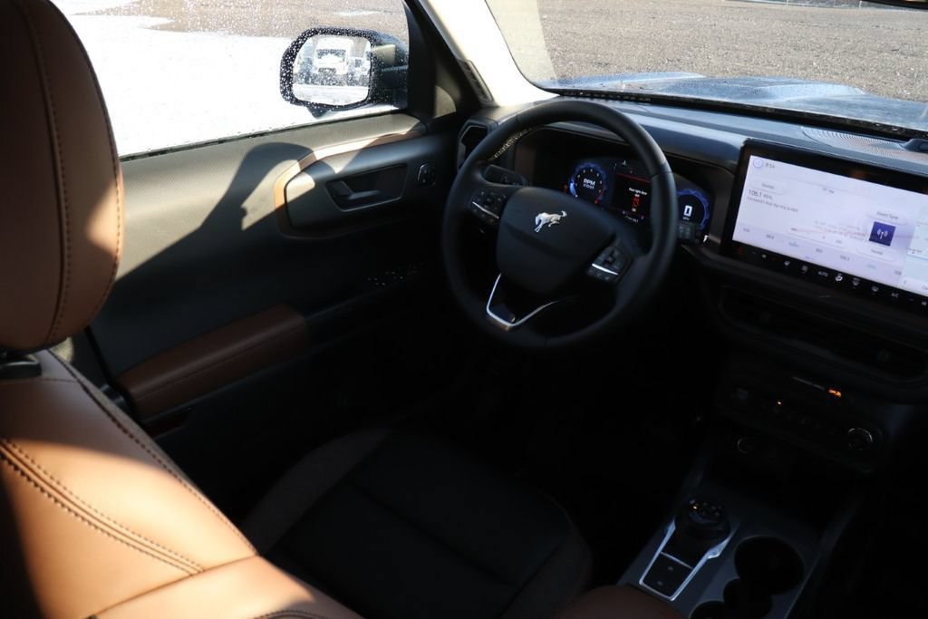New 2025 Ford Bronco Sport Outer Banks w/ Outer Banks Tech Package+ AWD/4WD image 11