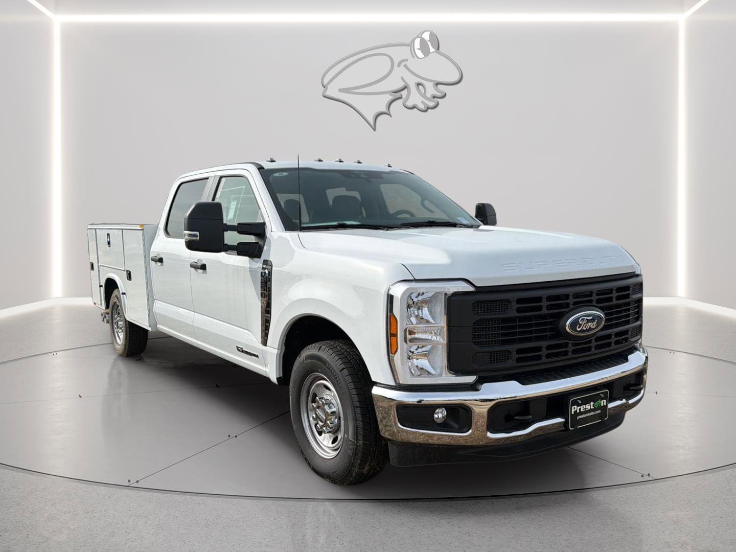New 2025 Ford F250 XL w/ XL Chrome Package RWD image 4