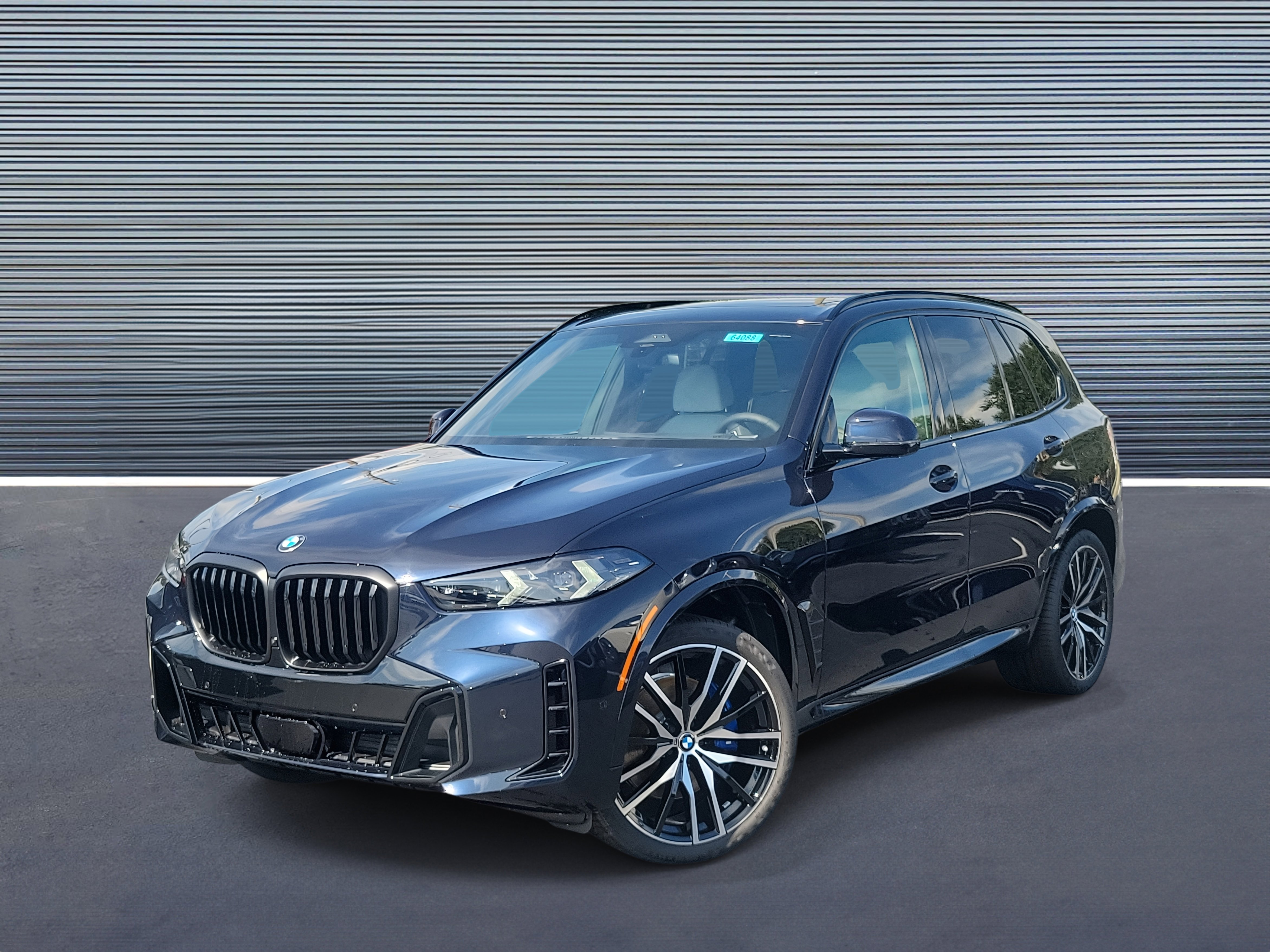 New 2026 BMW X5 sDrive40i w/ M Sport Package
