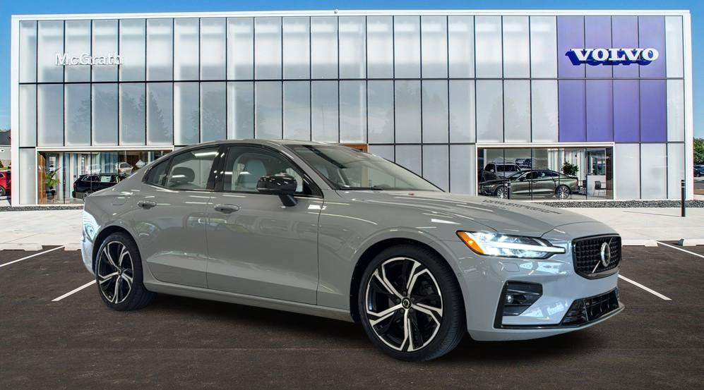 Used 2024 Volvo S60 B5 Plus w/ Climate Package AWD/4WD video 1
