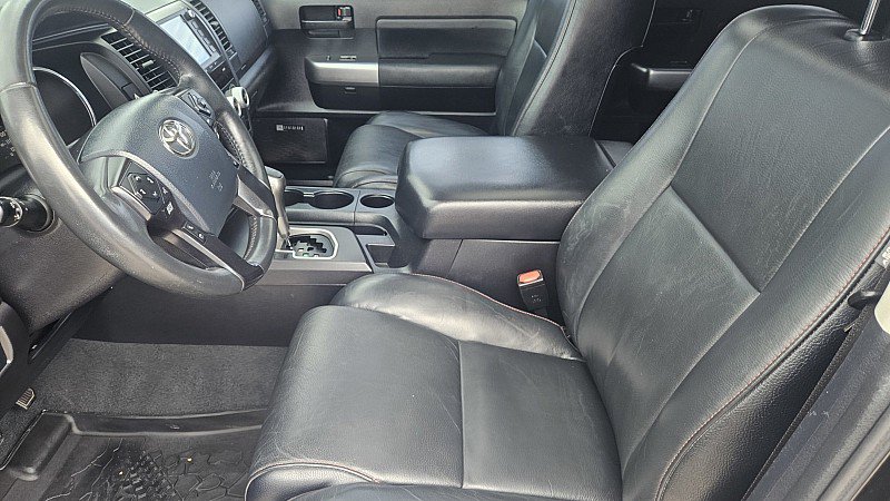 Used 2020 Toyota Sequoia TRD Pro AWD/4WD image 10