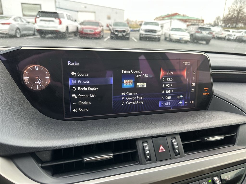 Used 2019 Lexus ES 350 image 16