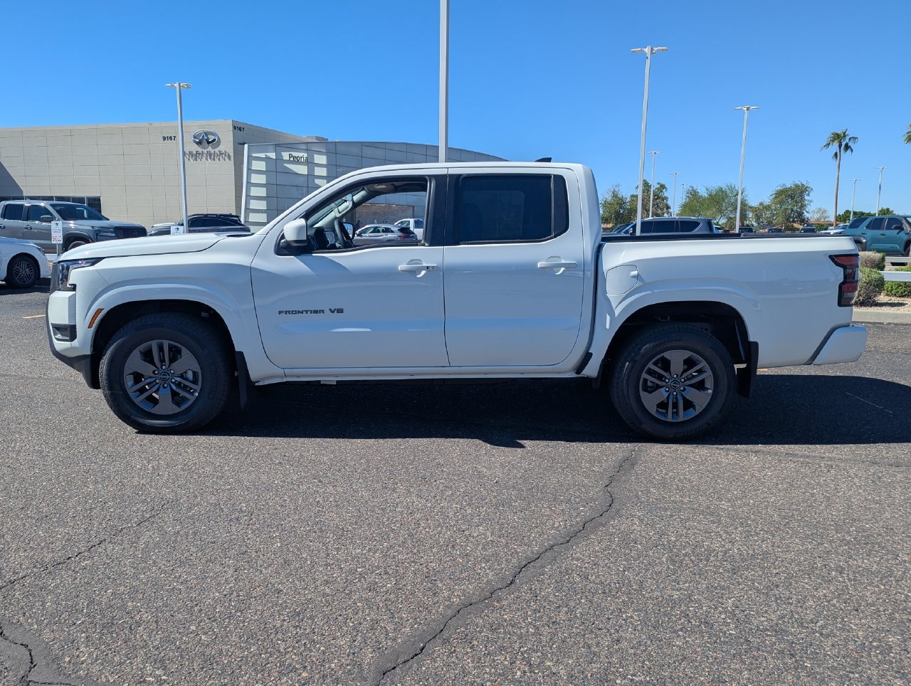 New 2027 Nissan Frontier S RWD image 2