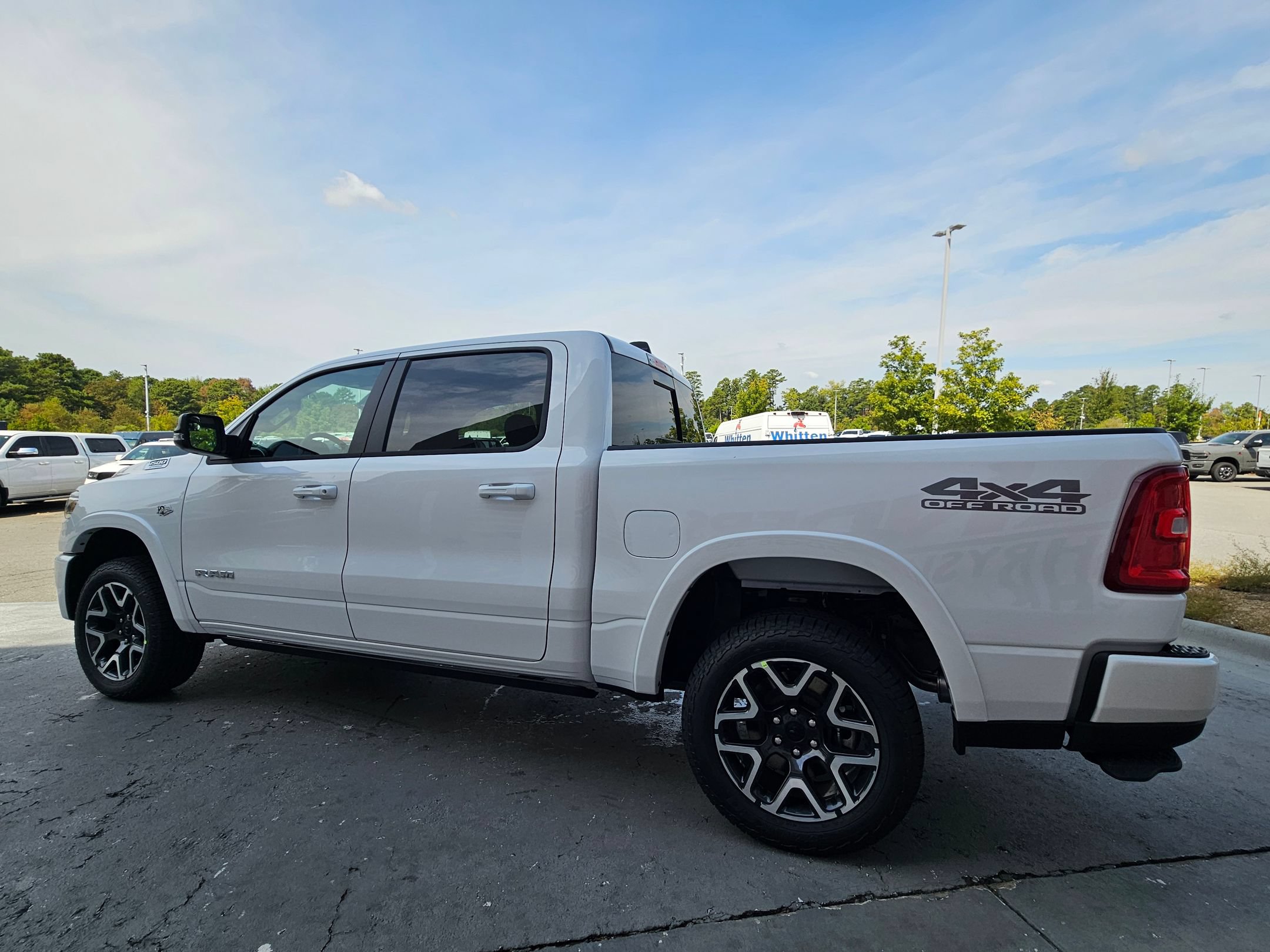 New 2027 RAM 1500 Laramie w/ Laramie Preferred Package AWD/4WD image 5