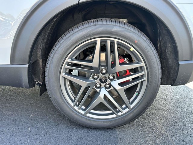 New 2027 Ford Explorer ST-Line w/ Premium Package RWD image 4