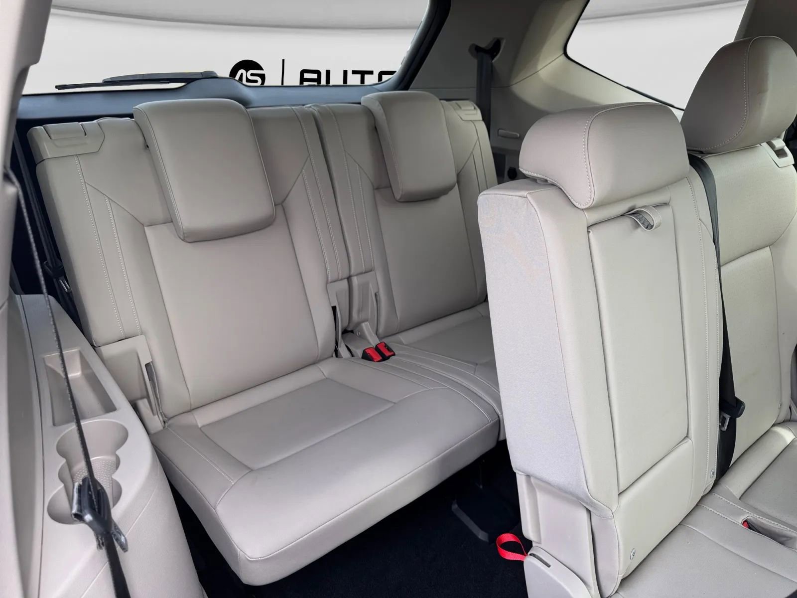 Used 2021 Volkswagen Atlas SE image 34