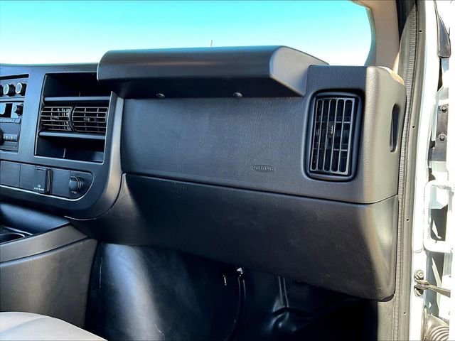 New 2026 Chevrolet Express 2500 RWD image 21