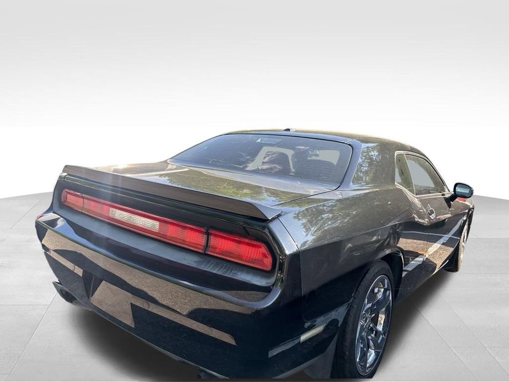 Used 2014 Dodge Challenger R/T Plus image 7