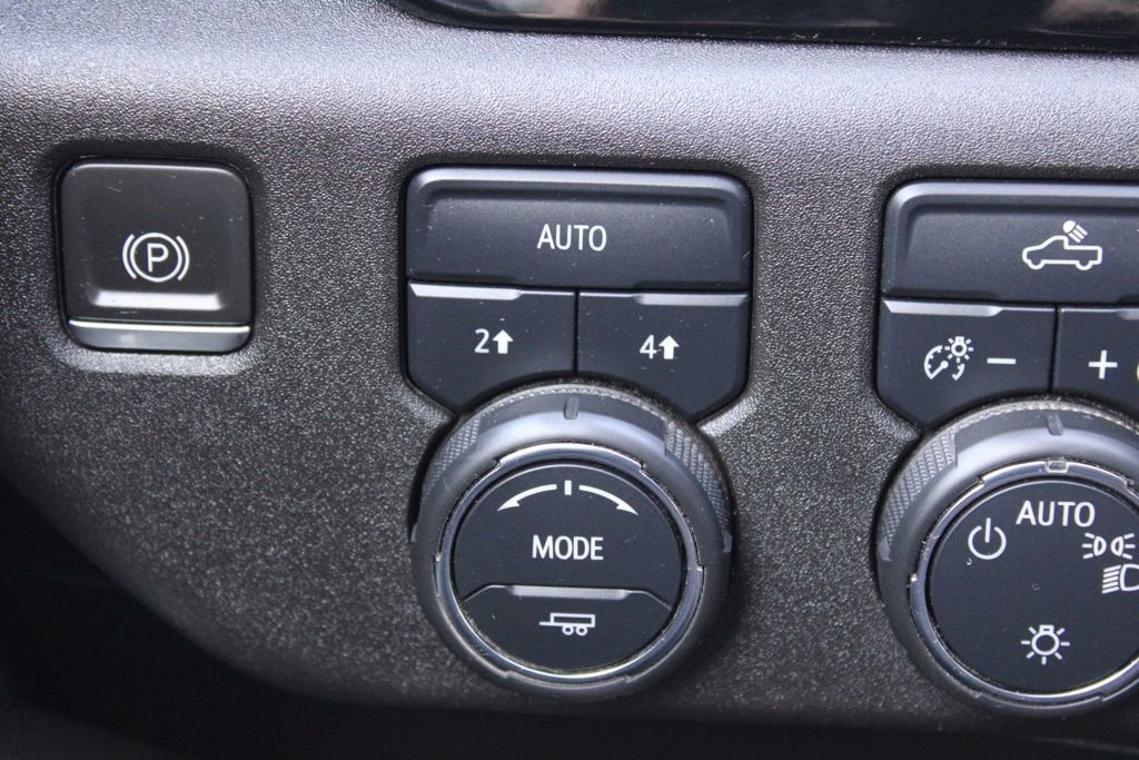 Used 2023 Chevrolet Silverado 1500 LT image 28