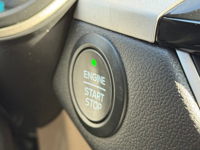 Certified 2020 Ford Escape SE AWD/4WD image 15