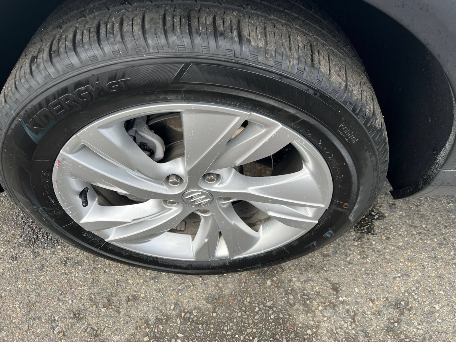 Used 2025 Buick Encore GX Preferred AWD/4WD image 30