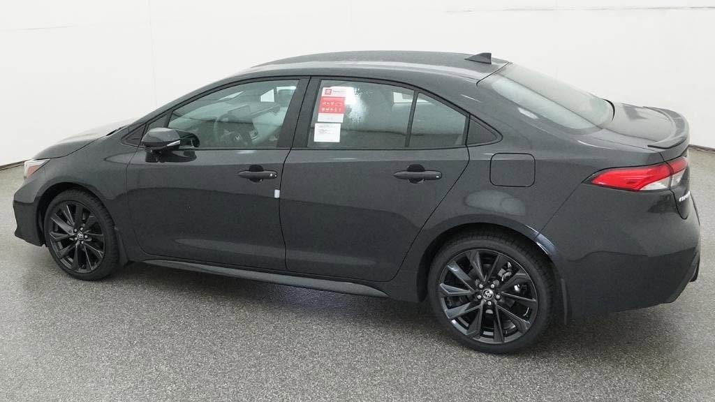 Used 2026 Toyota Corolla SE FWD image 20
