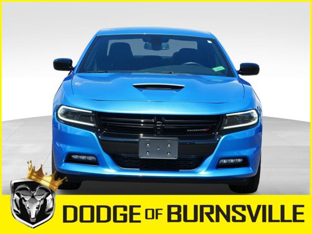 Used 2023 Dodge Charger SXT w/ Blacktop Package AWD/4WD image 2