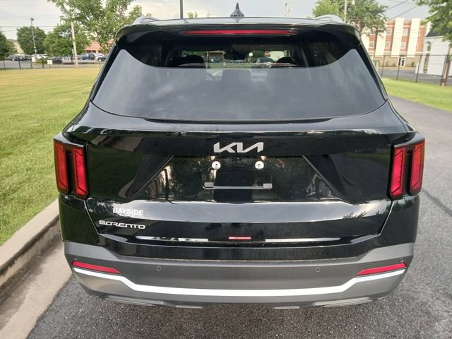 New 2026 Kia Sorento S w/ S Panoramic Sunroof Package FWD image 12