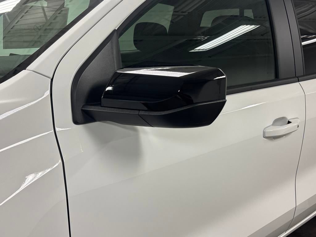 New 2026 GMC Canyon Elevation image 10