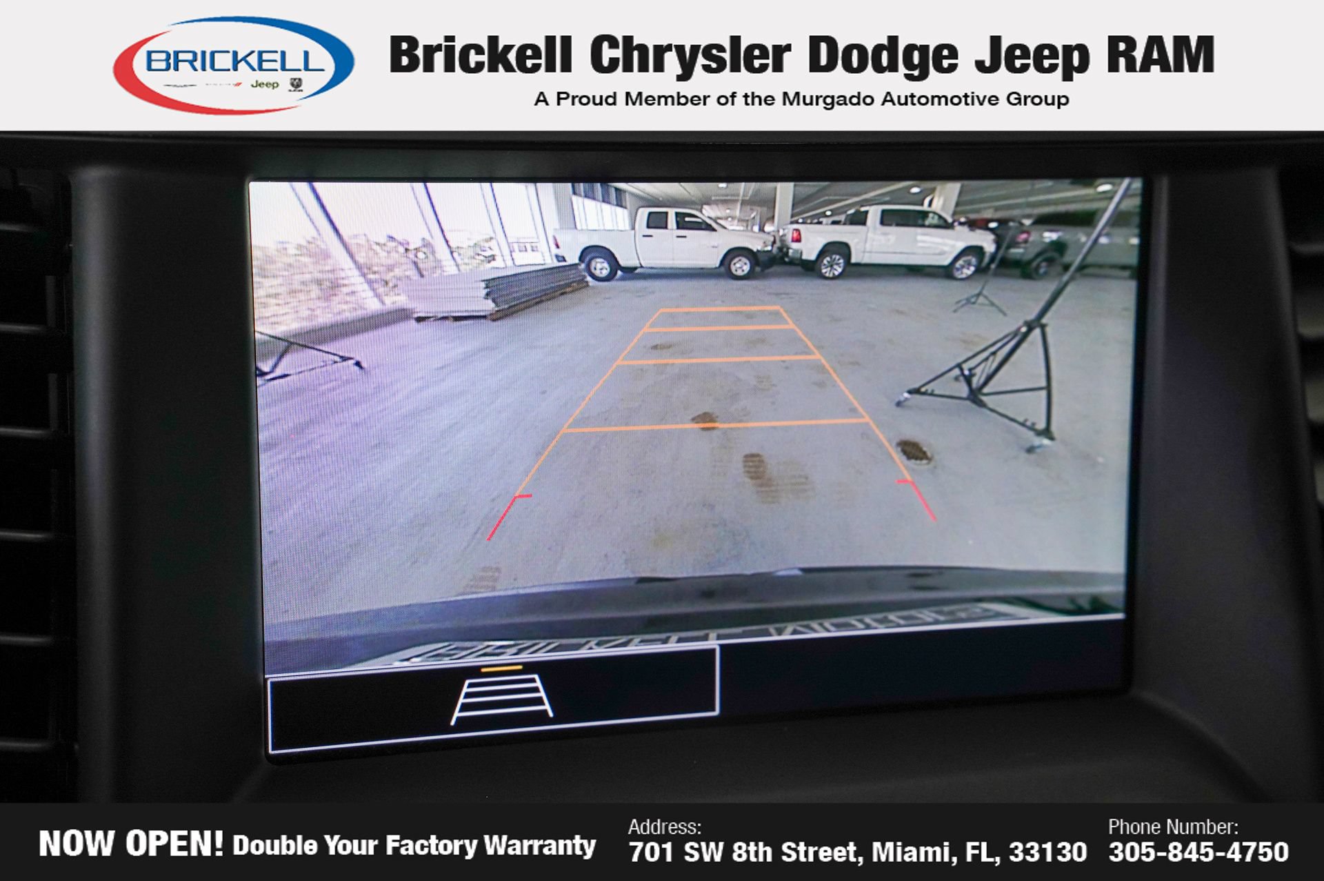 Used 2022 GMC Acadia SLE w/ Driver Convenience Package FWD image 37