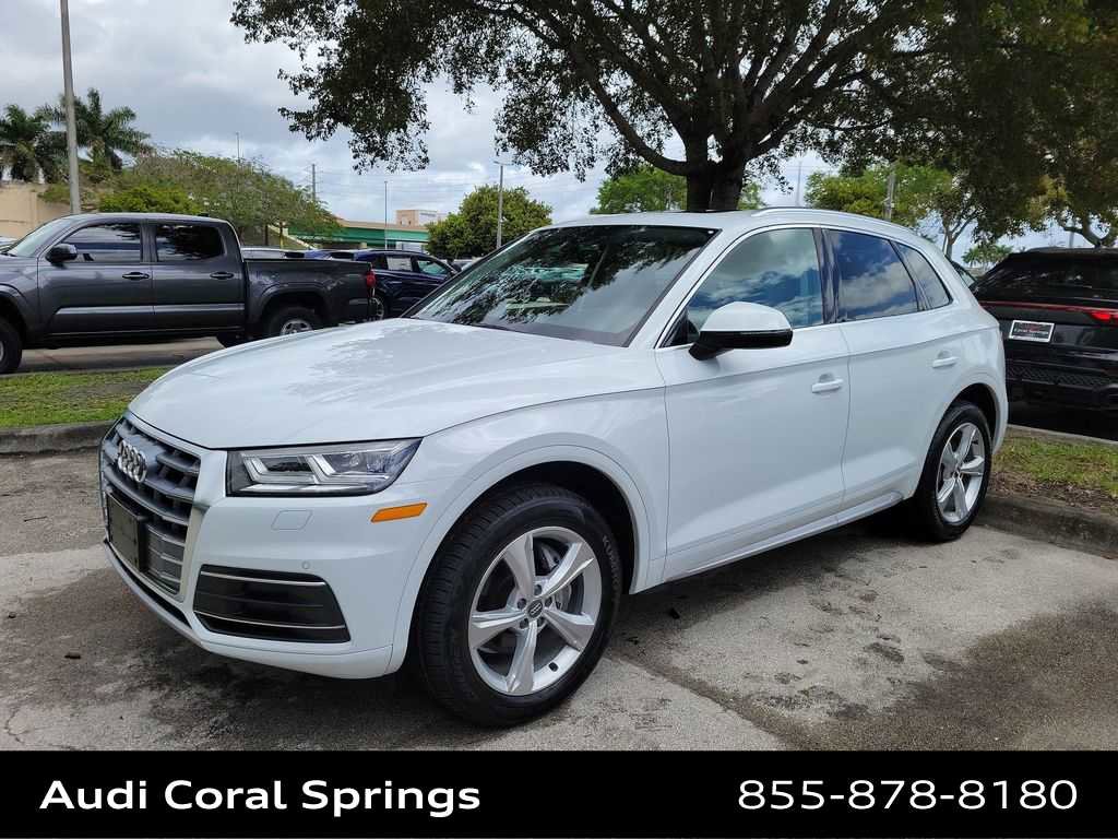 Used 2020 Audi Q5 Premium Plus image 3