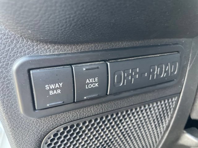 Used 2014 Jeep Wrangler Rubicon w/ Power Convenience Group AWD/4WD image 13