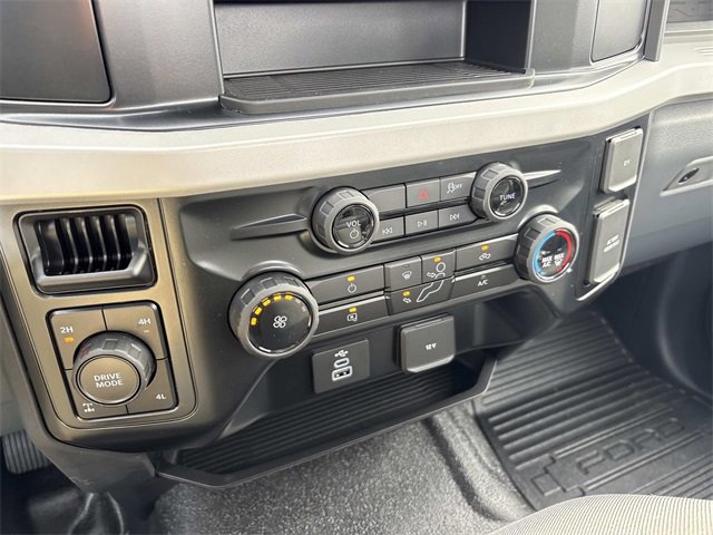 New 2026 Ford F250 XL w/ XL Off-Road Package image 26