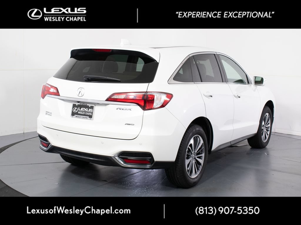Used 2017 Acura RDX w/ Advance Package AWD/4WD image 4