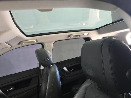 Used 2020 Land Rover Discovery Sport S image 6