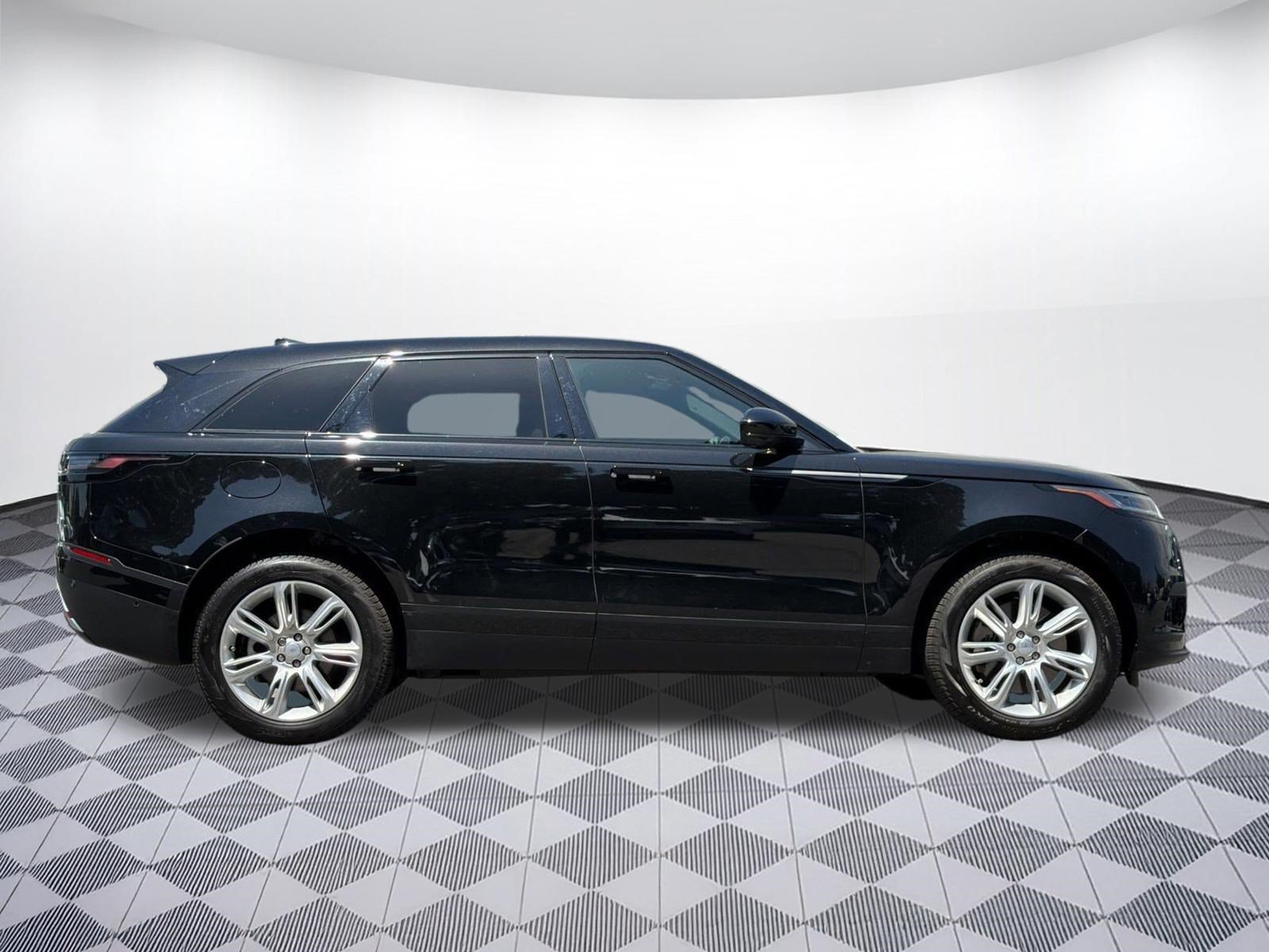 Used 2026 Land Rover Range Rover Velar S AWD/4WD image 7