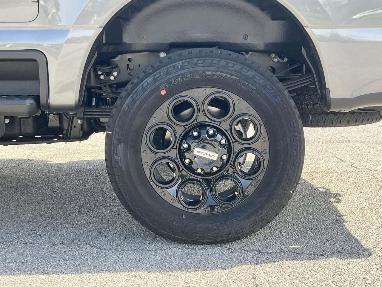New 2025 Ford F350 Lariat w/ Lariat Ultimate Package image 35