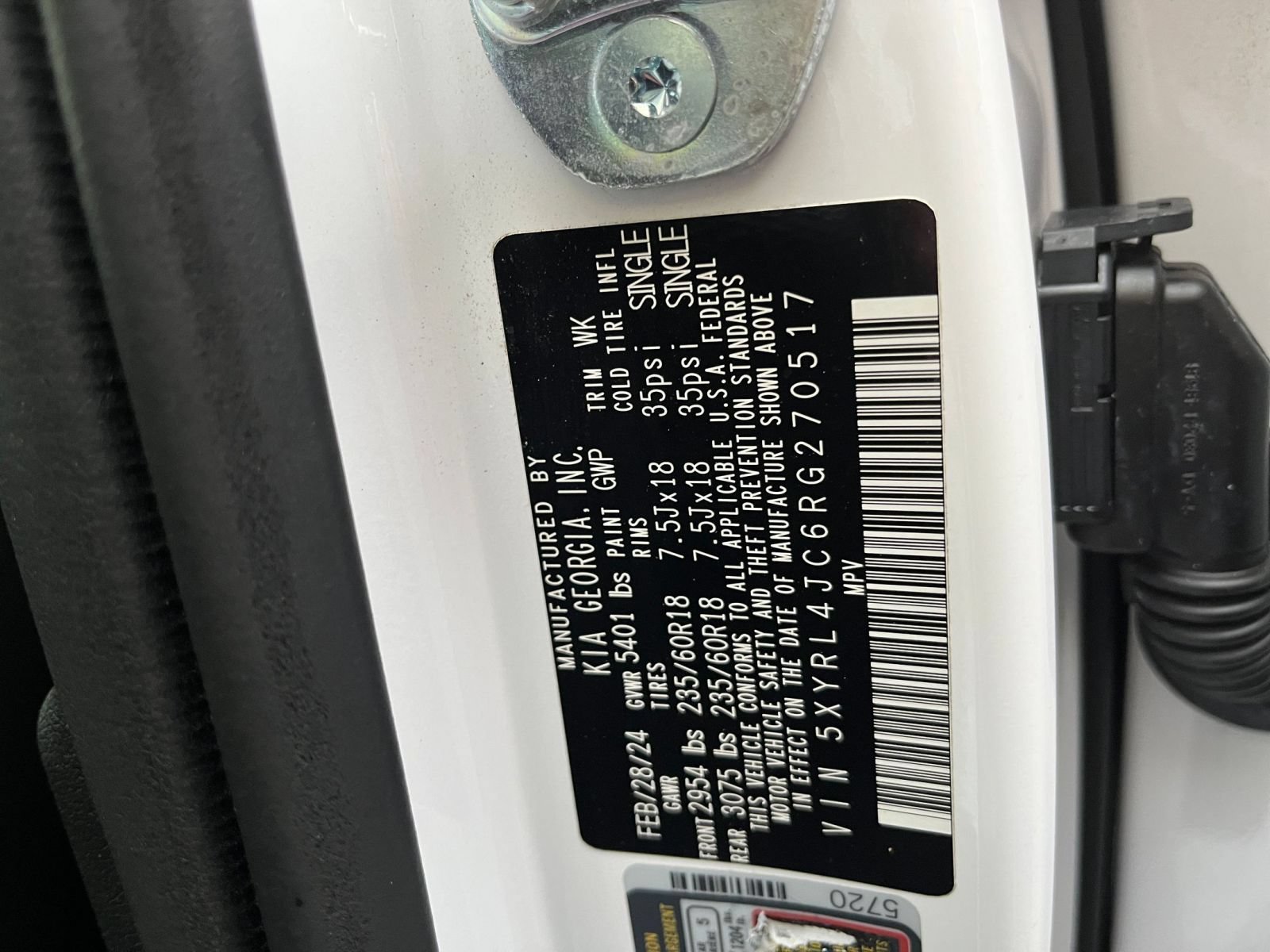 Used 2024 Kia Sorento S FWD image 31