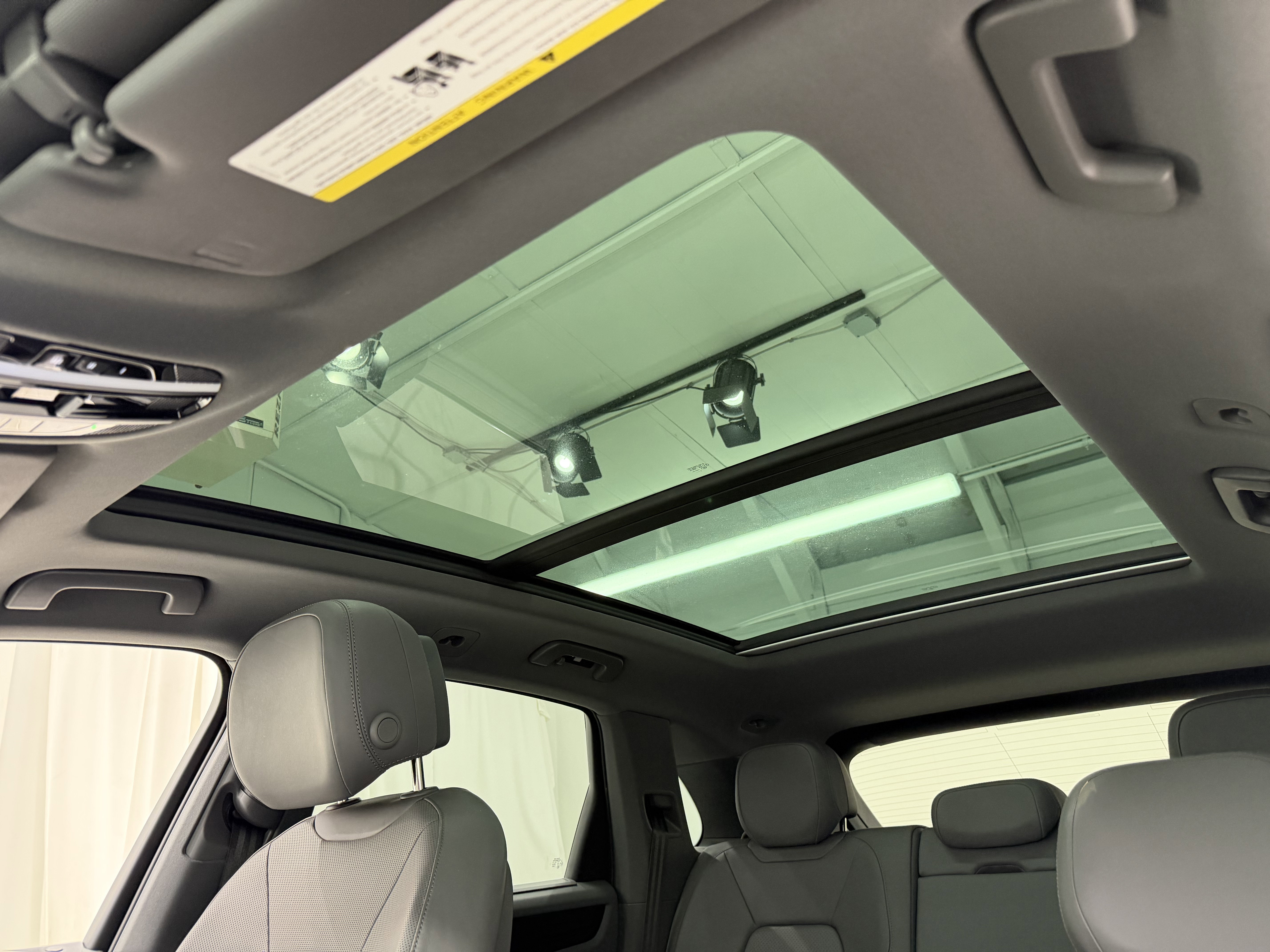 Certified 2023 Porsche Cayenne image 35