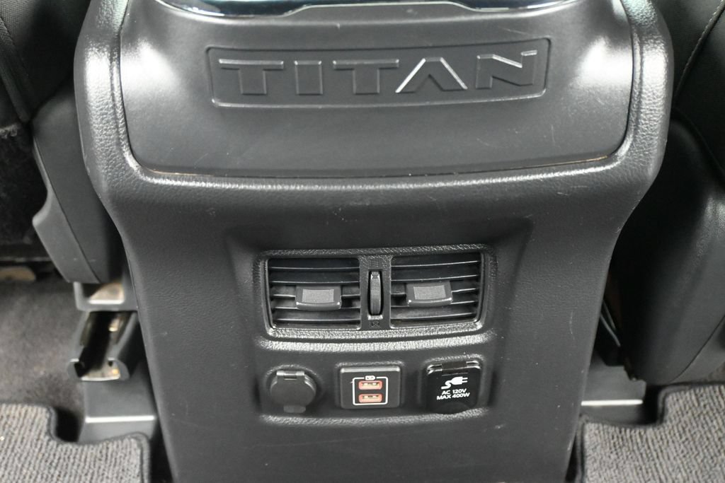 Used 2019 Nissan Titan SV w/ SV Convenience Package RWD image 21