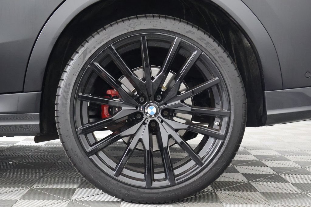 Certified 2023 BMW X6 xDrive40i w/ Executive Package AWD/4WD image 16