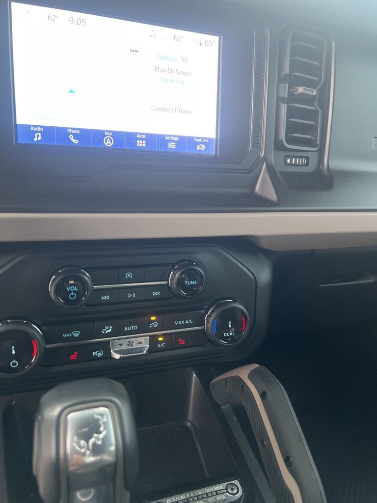 Used 2022 Ford Bronco Big Bend image 14