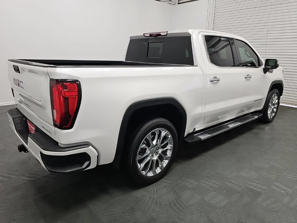 Certified 2024 GMC Sierra 1500 Denali w/ Technology Package AWD/4WD image 9