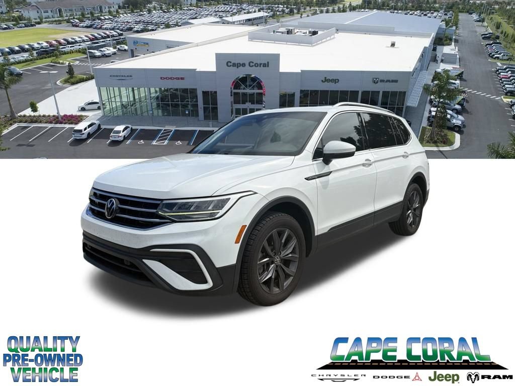 Used 2022 Volkswagen Tiguan SE FWD image 1