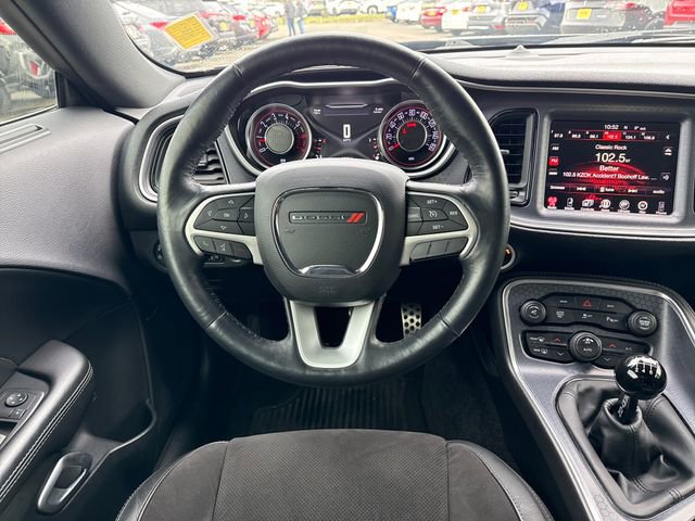 Used 2015 Dodge Challenger R/T Plus image 18