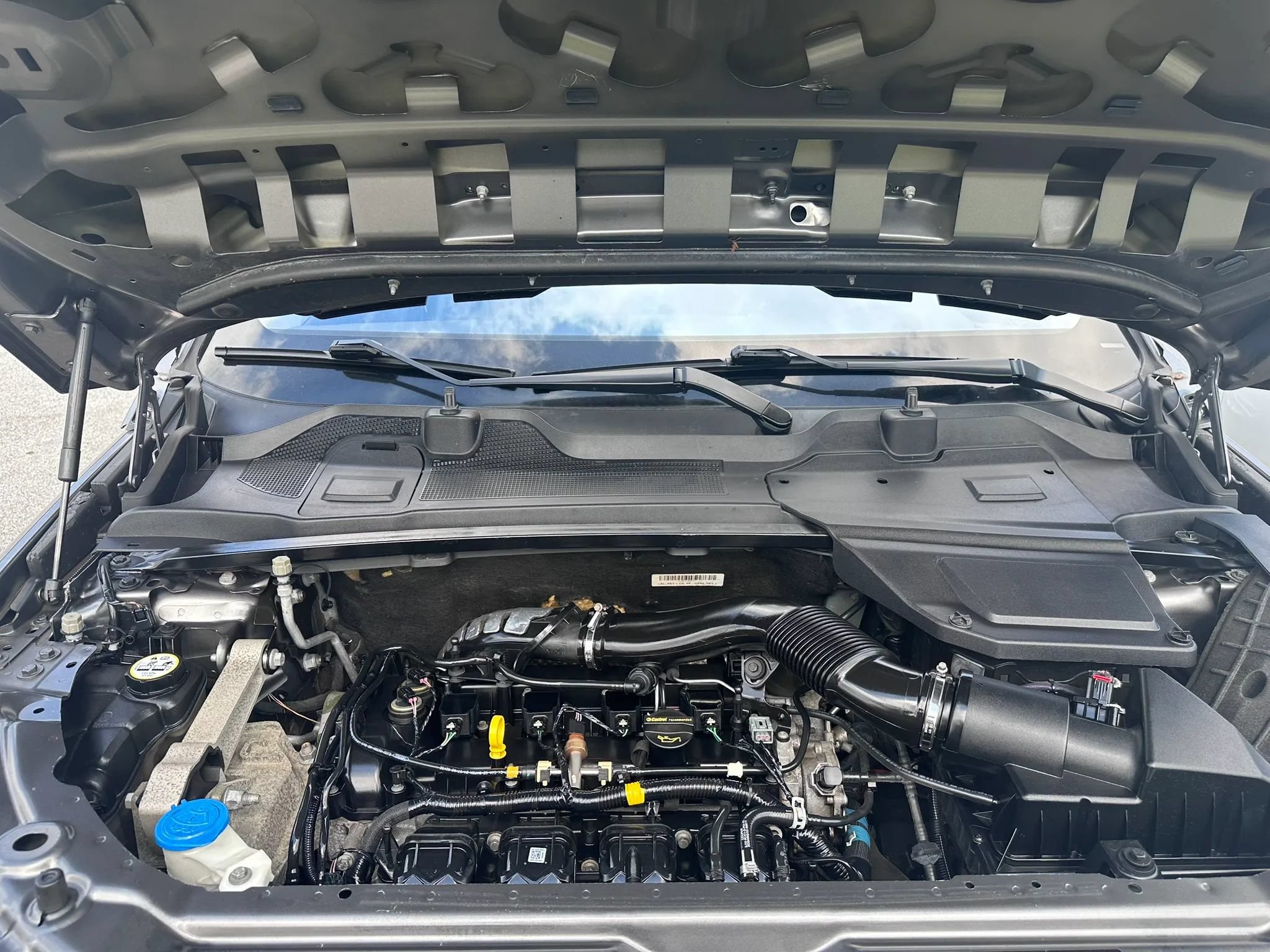 Used 2017 Land Rover Discovery Sport HSE AWD/4WD image 23