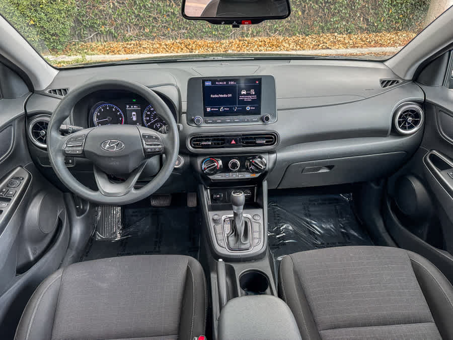Certified 2023 Hyundai Kona SEL AWD/4WD image 12