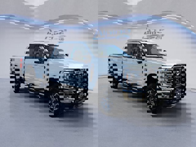 Used 2024 Ford F350 Lariat w/ Camper Package image 7