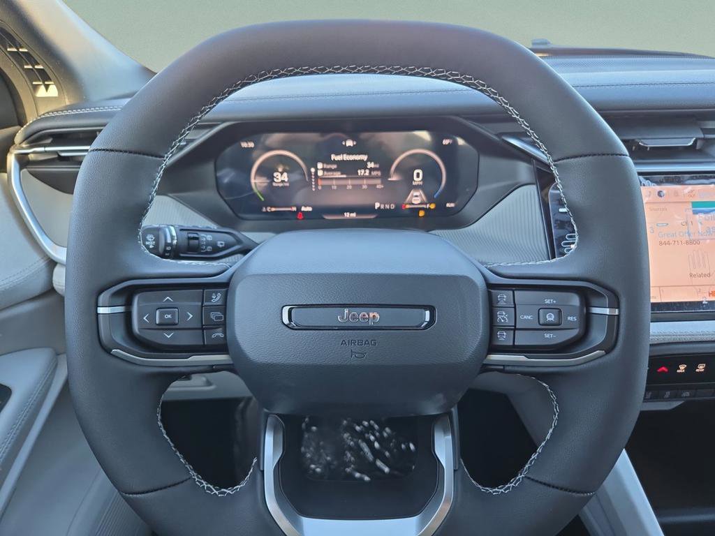 New 2026 Jeep Cherokee Laredo AWD/4WD image 22