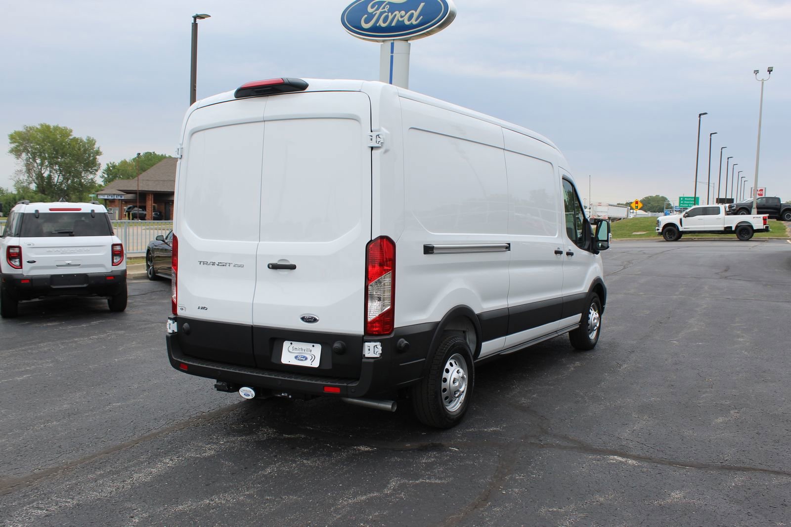 New 2025 Ford Transit 250 148 Medium Roof Extended AWD w/ Load Area Protection Package image 5