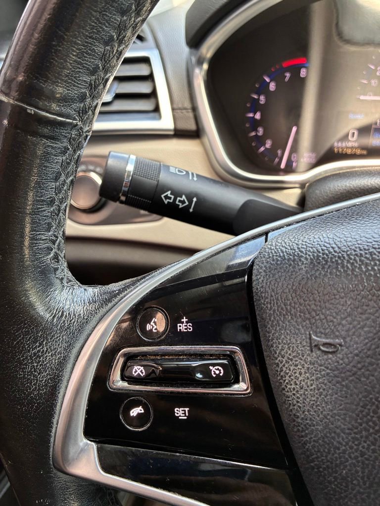Used 2013 Cadillac SRX FWD image 29